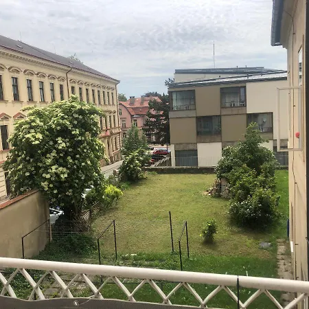 Daire Utulny Apartman V Centru Jicina Jičín