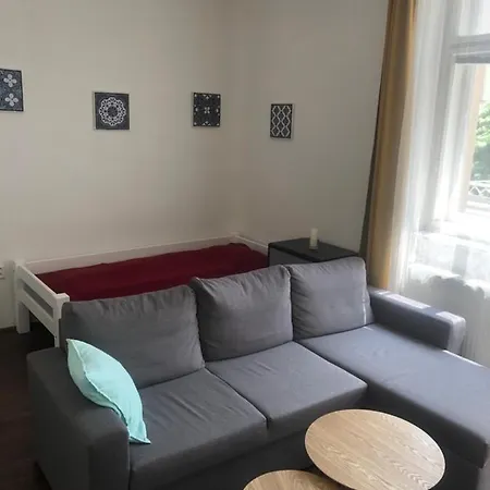 Utulny Apartman V Centru Jicina Daire Jičín