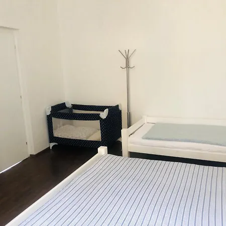 Utulny Apartman V Centru Jicina Daire Jičín
