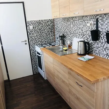 Utulny Apartman V Centru Jicina Daire